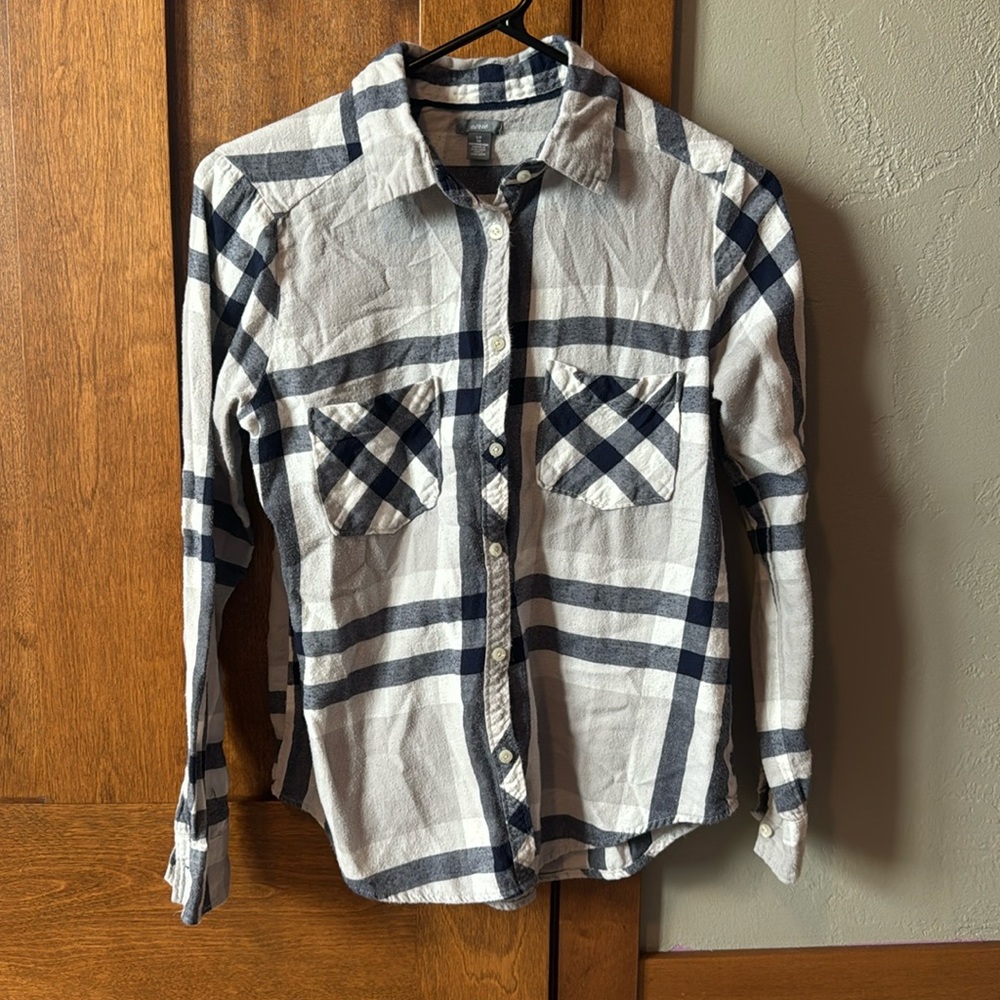 Aerie Flannel size small